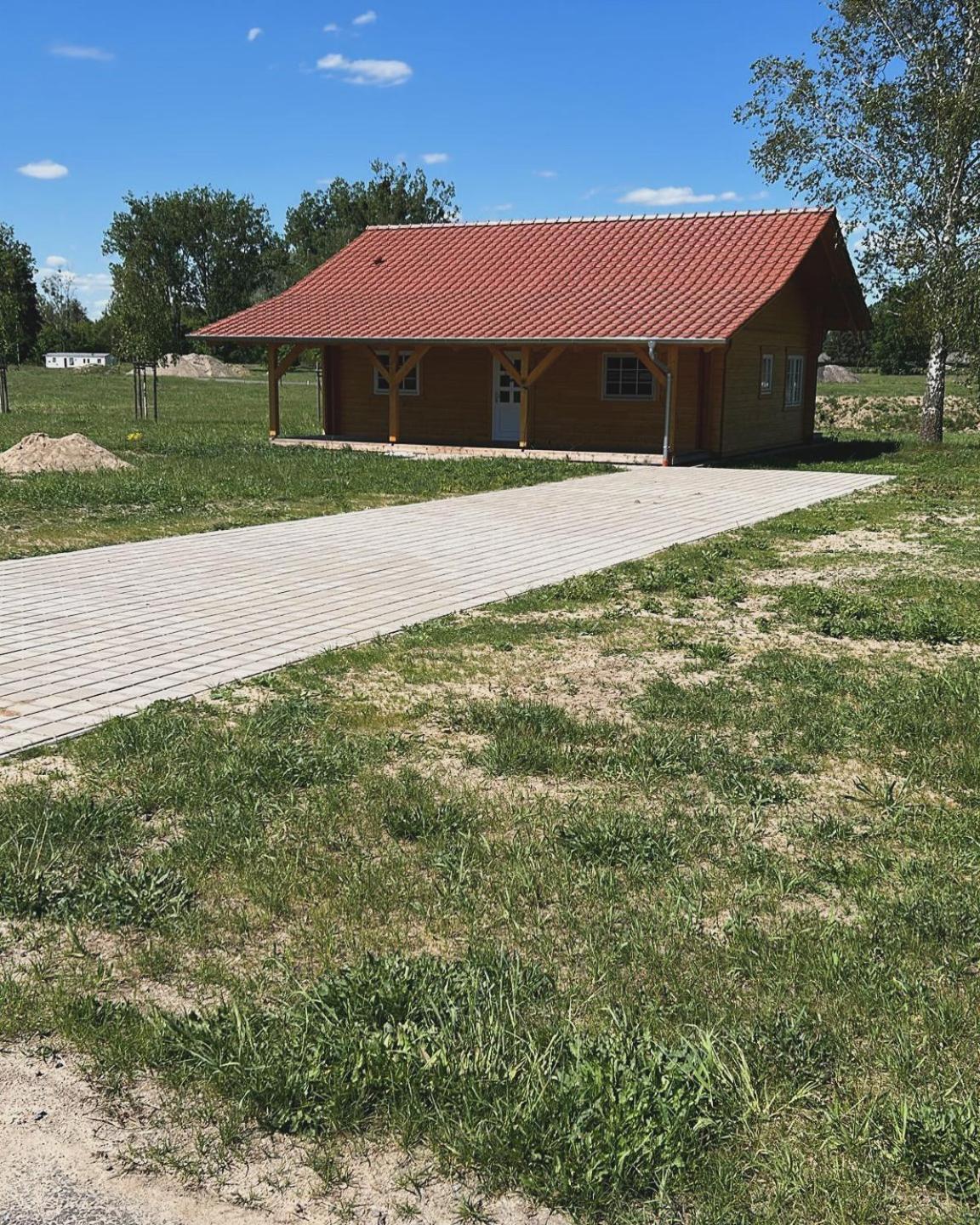 Airpark Ranch Villa Lärz Eksteriør bilde